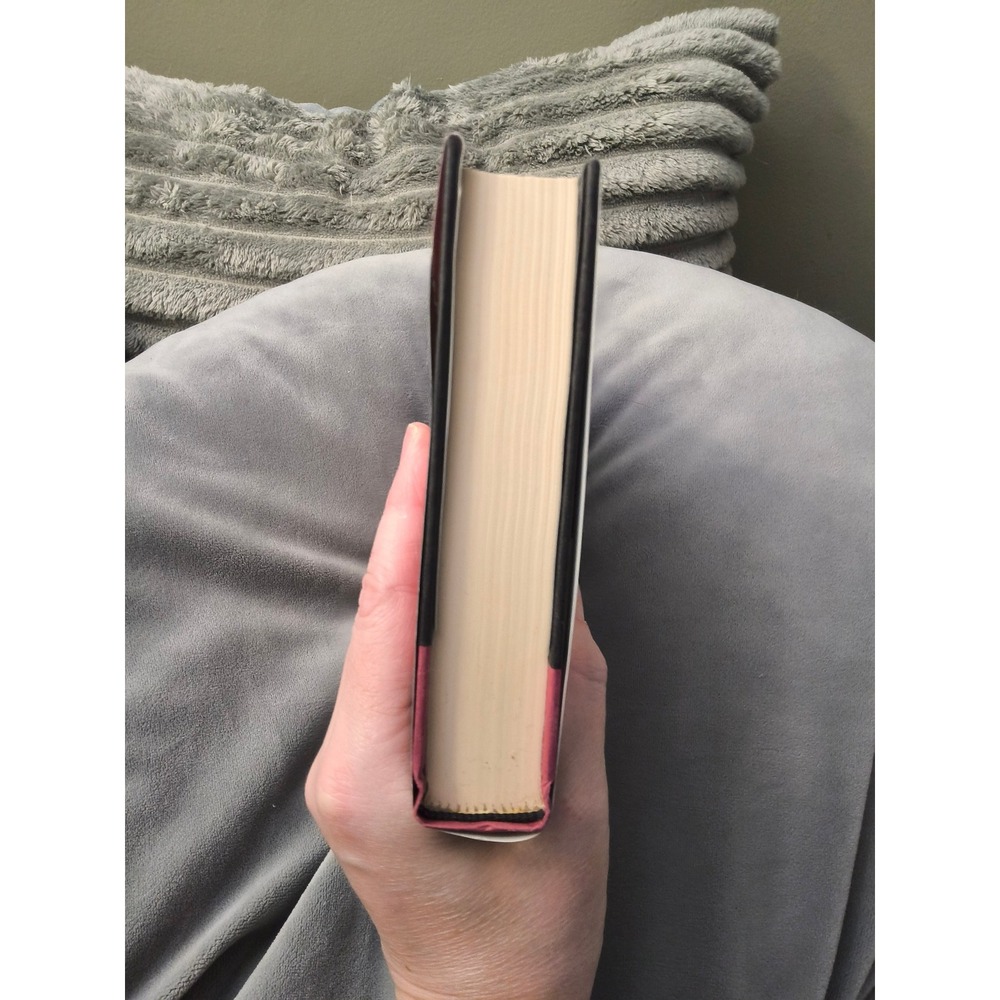Twisted Roots by V.C. Andrews - Picture 6 of 7